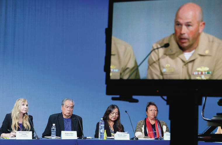 JAMM AQUINO / MARCH 21
                                Navy Capt. James Sullivan, top, answers questions from Red Hill Community Representation Initiative members Susan Gorman-Chang, left, Walter Chun, Melodie Aduja and Healani Sonoda-Pale during a Red Hill Community Representation Initiative meeting at ‘Olelo studios in Honolulu.