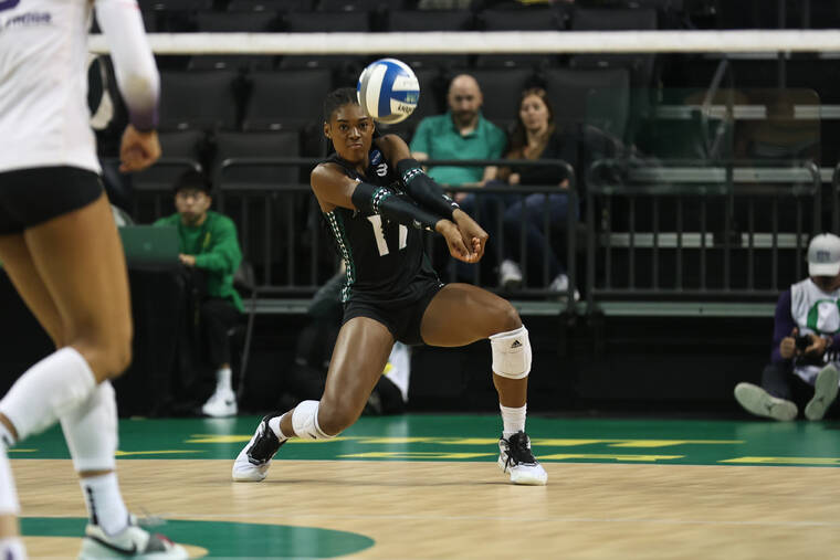 EDUARDO GARCIA / SPECIAL TO THE STAR-ADVERTISER
                                Hawaii junior outside hitter Caylen Alexander passed a ball during the first set against TCU today in the first round of the NCAA Tournament at Matthew Knight Arena.